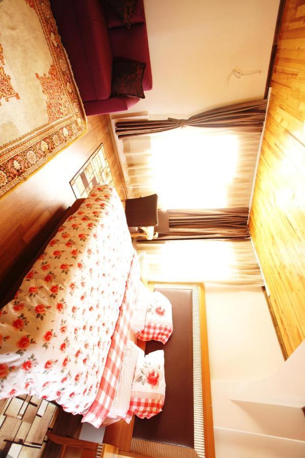 Herton Hotel Istanboel Buitenkant foto
