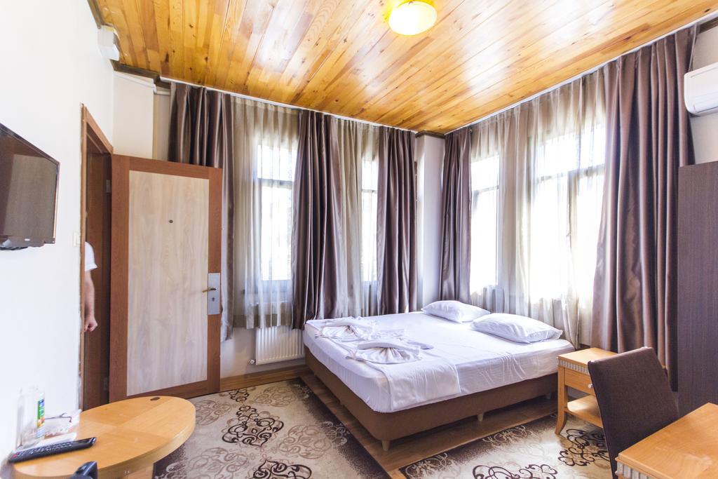 Herton Hotel Istanboel Kamer foto