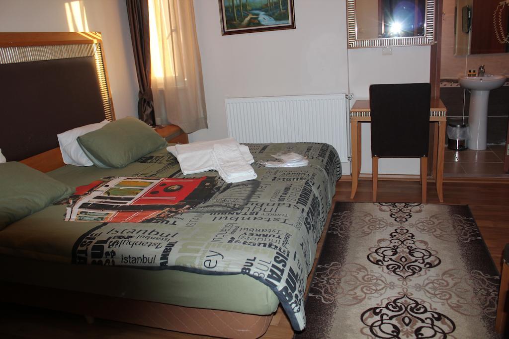 Herton Hotel Istanboel Buitenkant foto